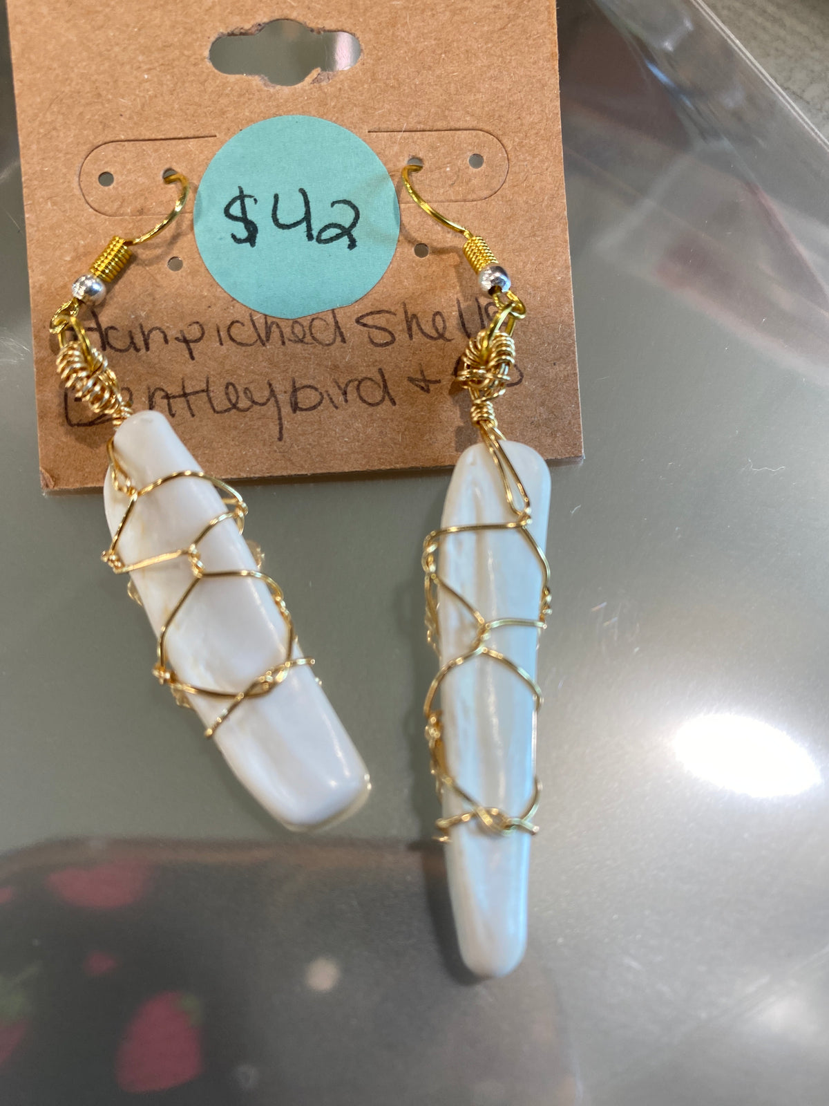 Handpicked Shell Earrings (Local Vendor V-07)