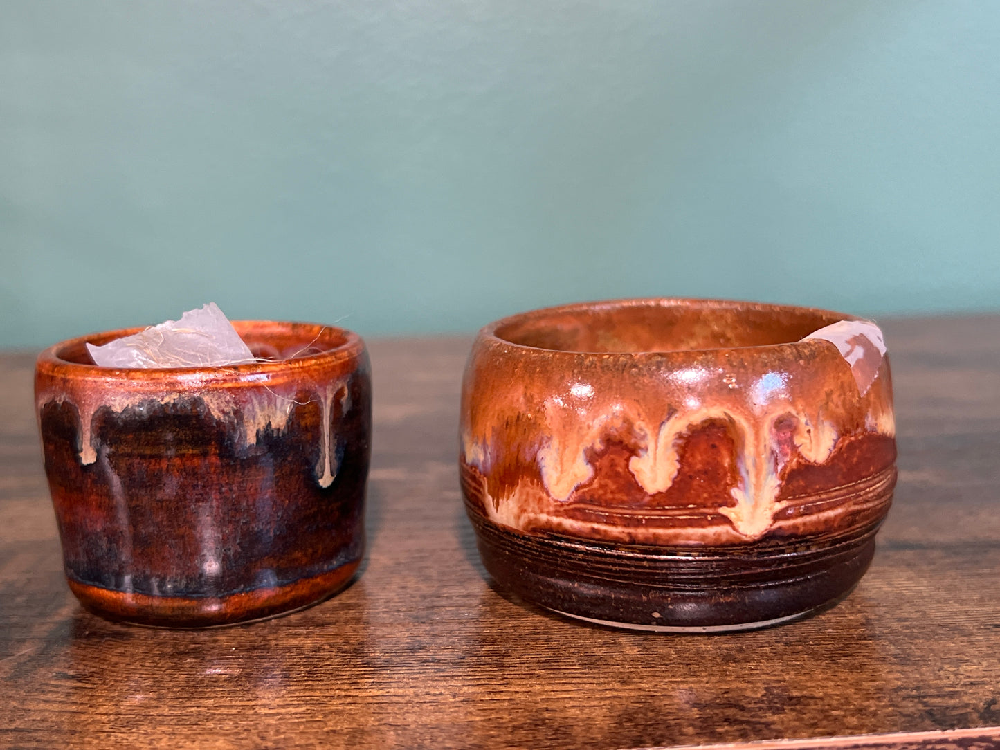 V-01. Tiny mini Brown Pots