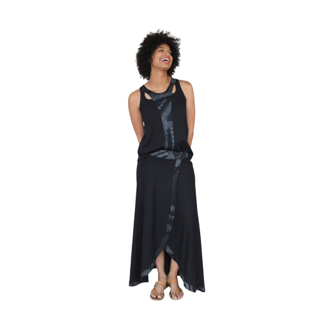 Wildlife Works Chui Skirt, Black W/Gold Print
