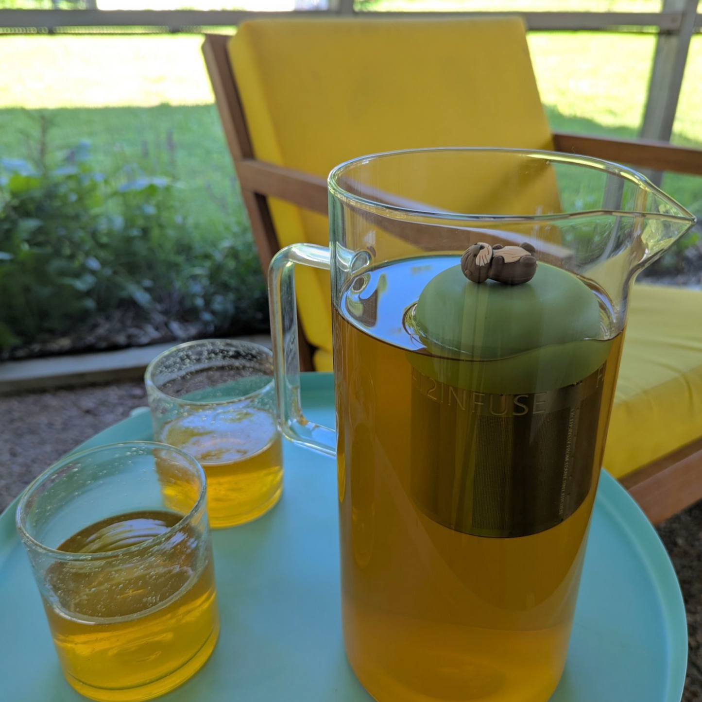 Otter | Large Floating Tea Infuser | Green Base |Brown Otter