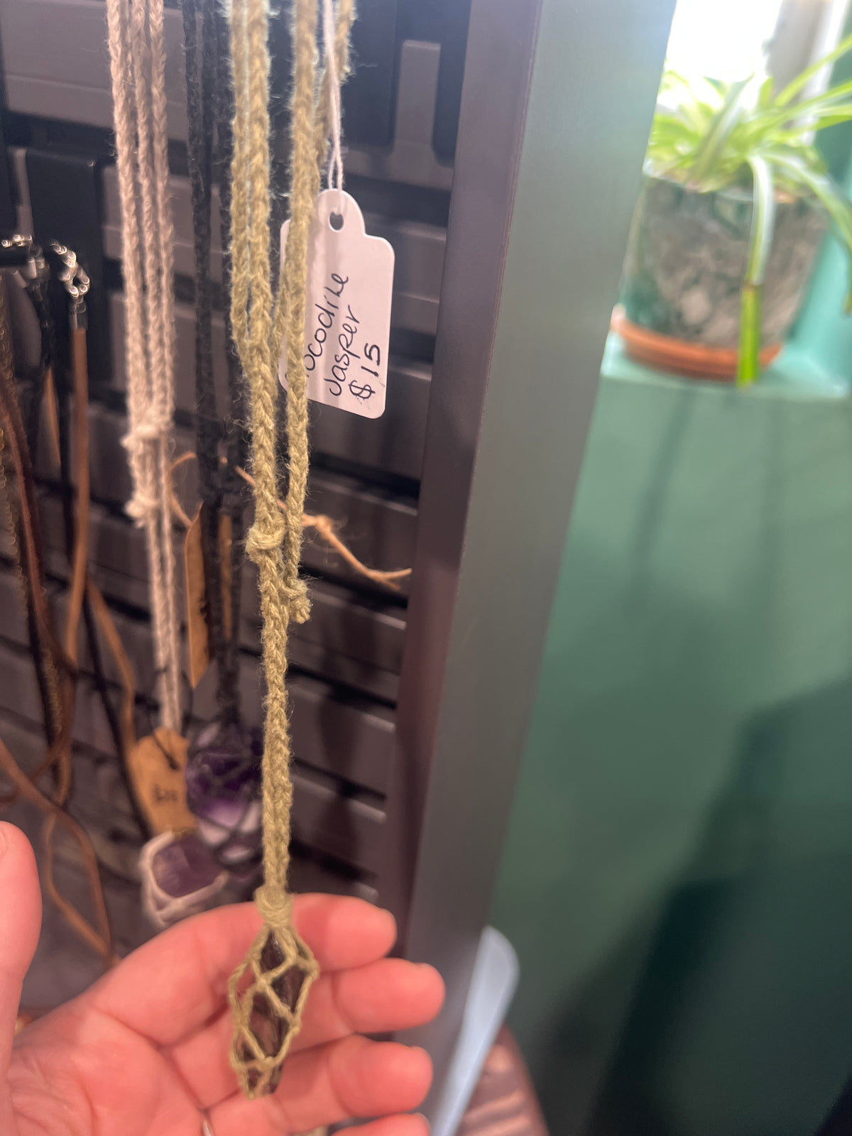 Crocodile Jasper yarn necklace (Local Vendor V-07)