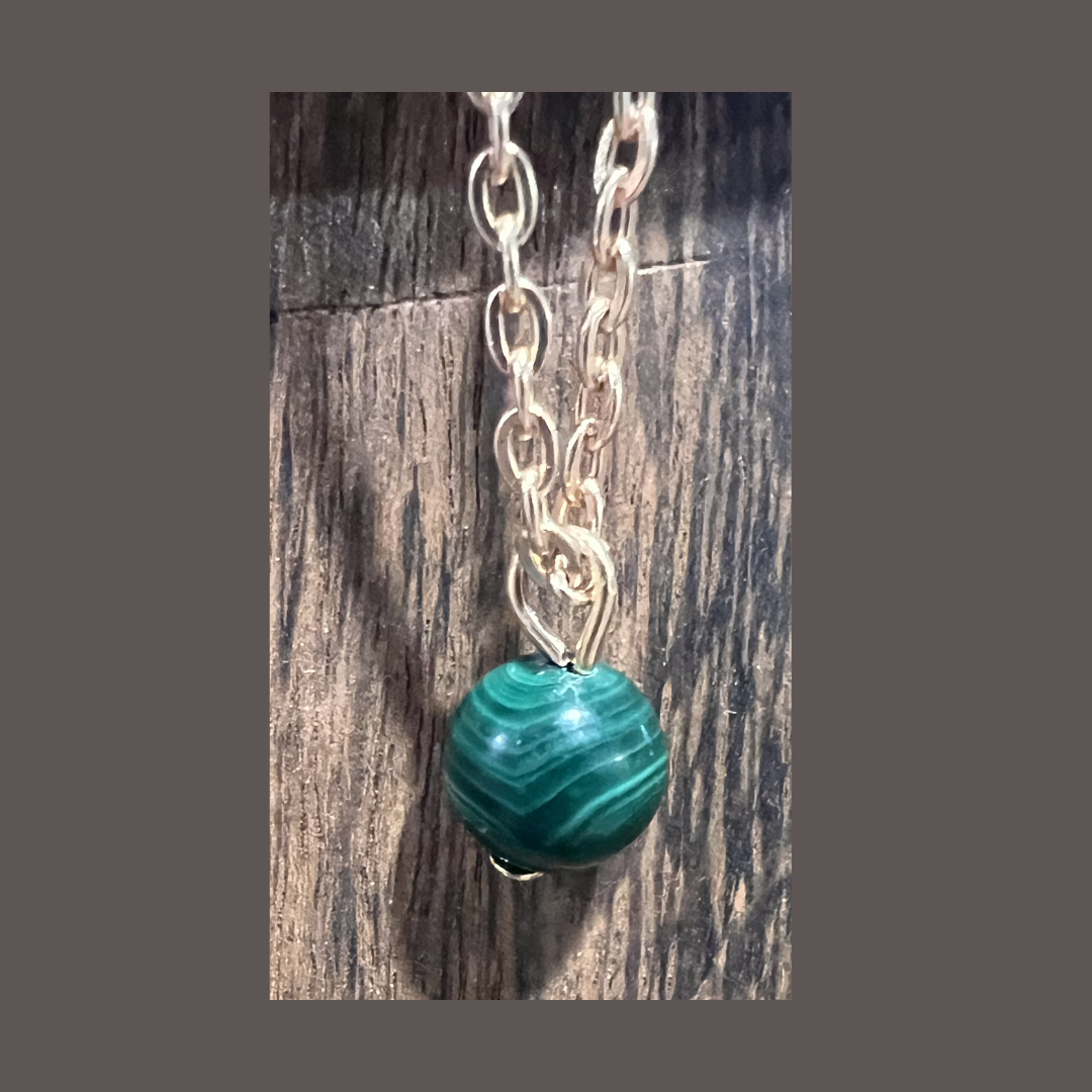 V-07. Malachite Necklace