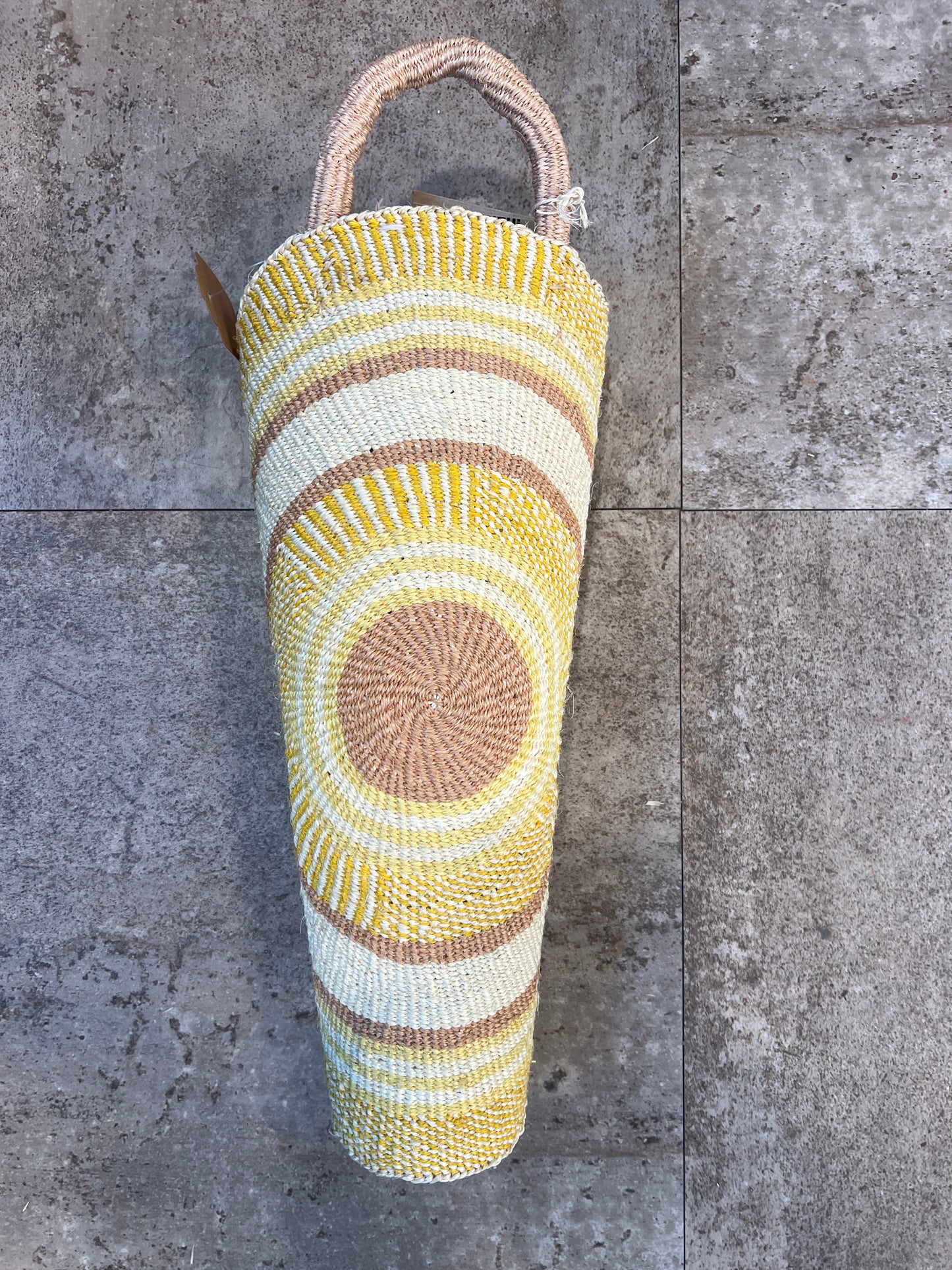 Hadithi Flower Cones