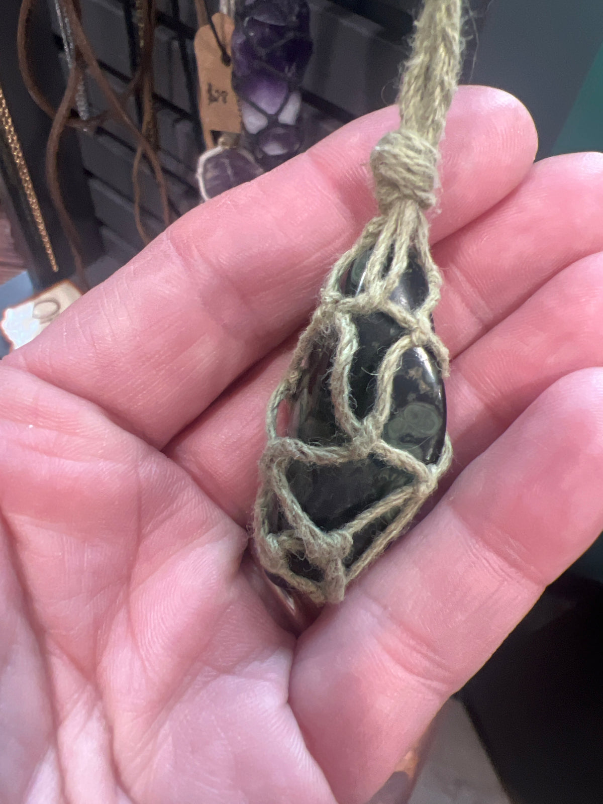 Crocodile Jasper yarn necklace (Local Vendor V-07)
