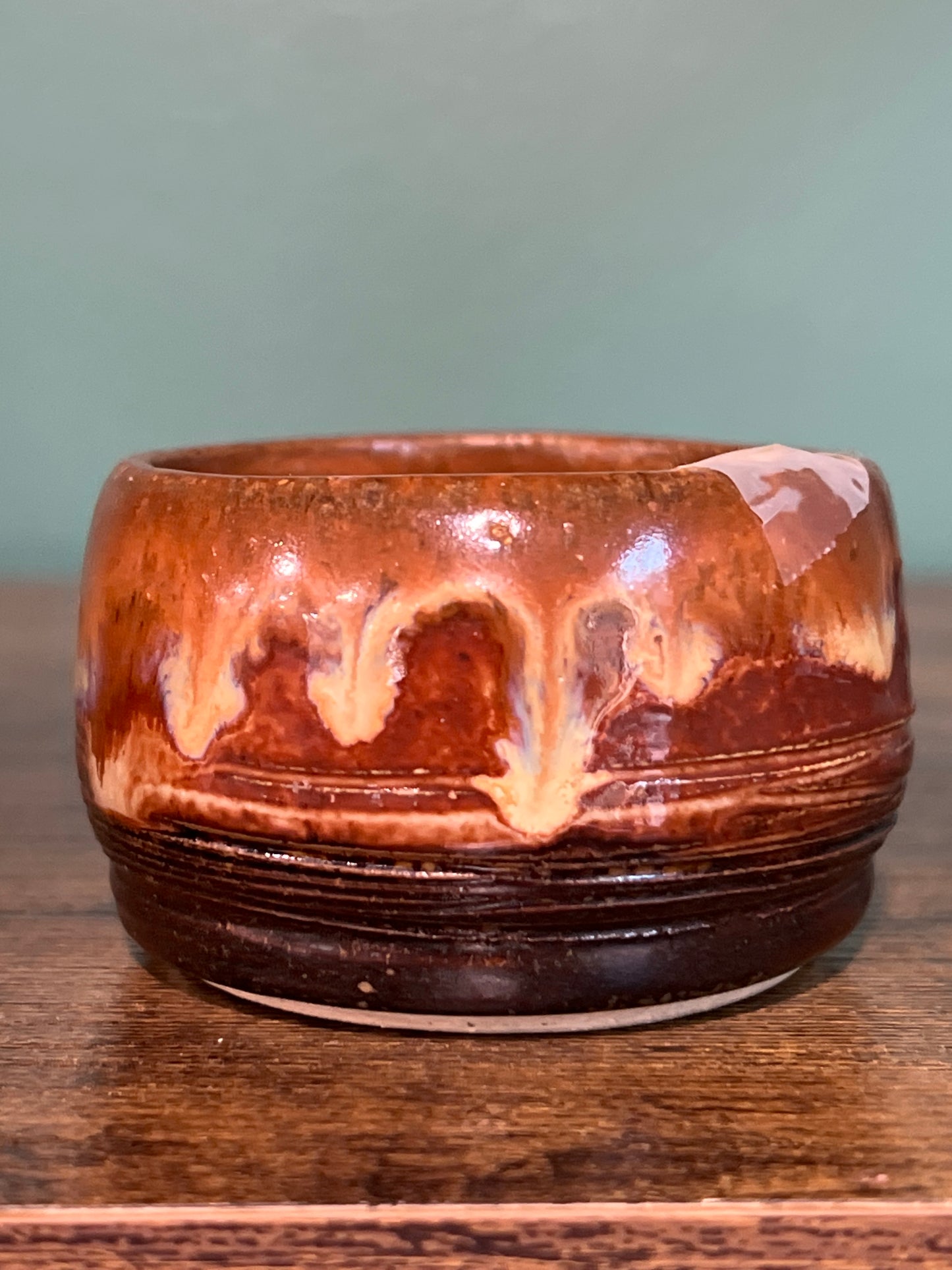 V-01. Tiny mini Brown Pots