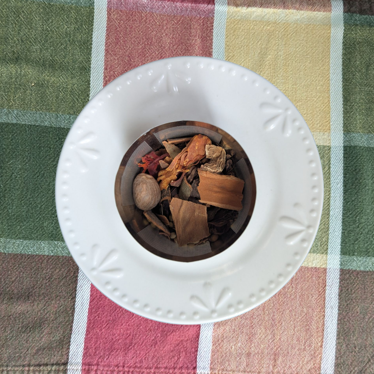 Christmas Mitten | Large Floating Tea Infuser | Green Base