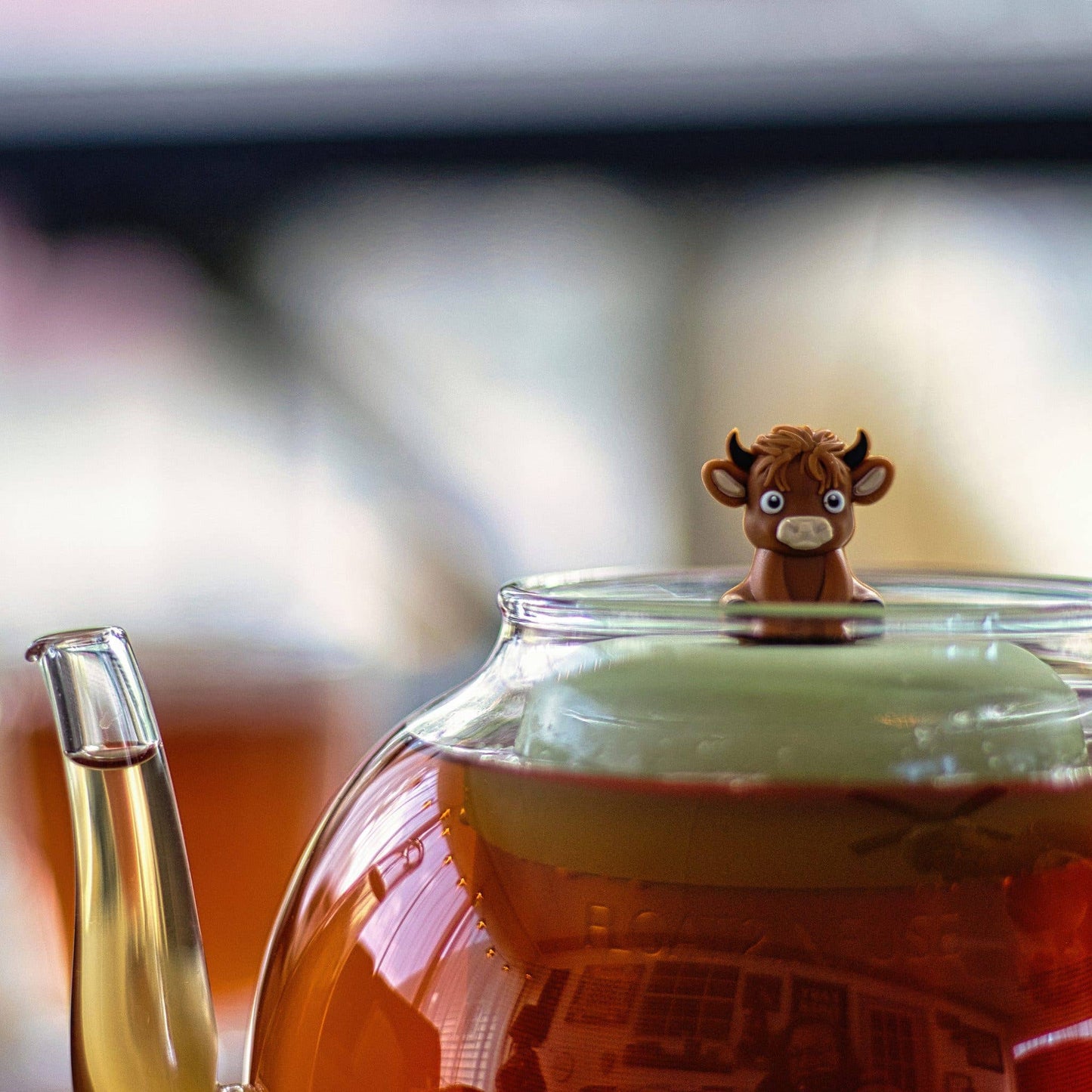 Baby Highland Cow | Large Floating Tea Infuser | Green Base